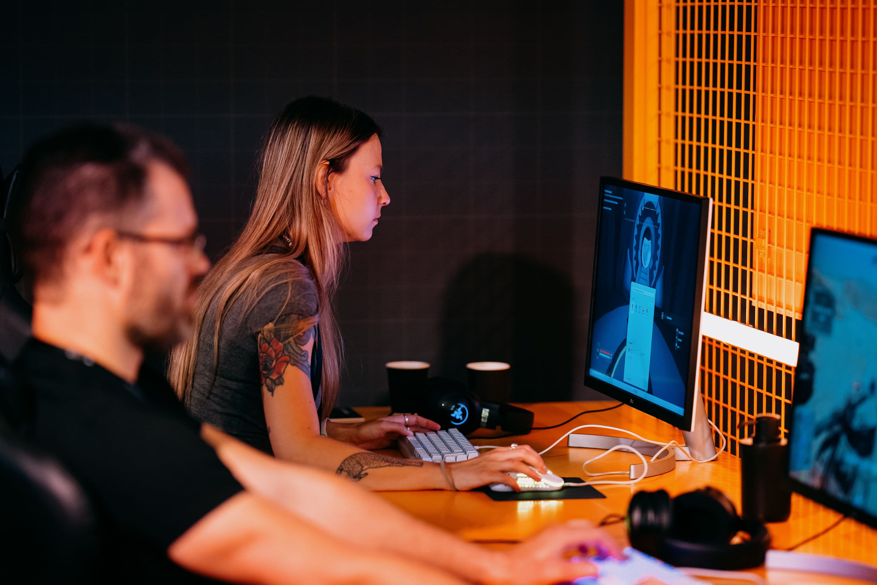 探索“使用Unity制作”的展示,体验使用Unity引擎创建的多样化游戏集合。从独立游戏到全球热门,看看开发者如何用Unity实现他们的愿景。